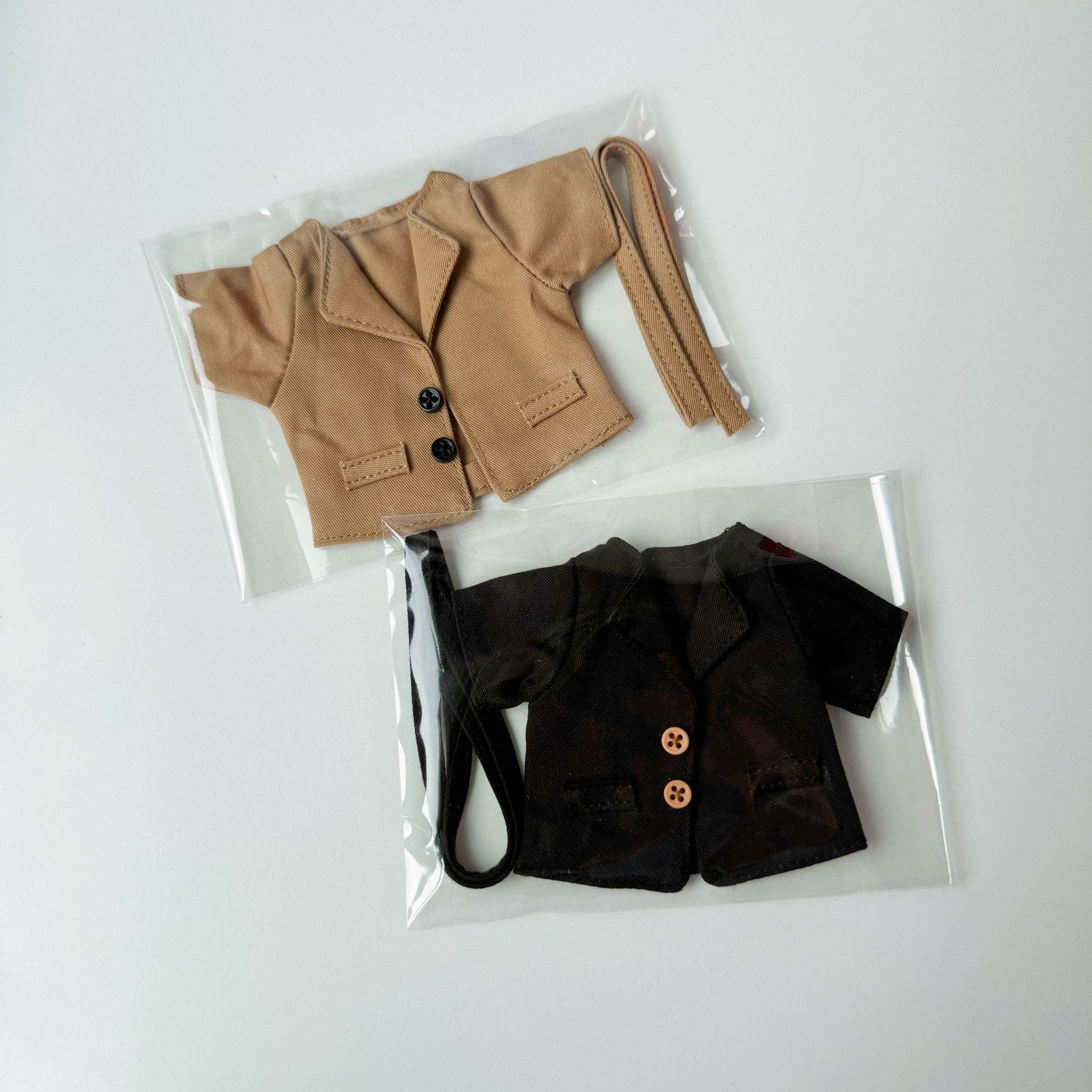 Novo labubu vintage trench coa - Vintage Toy Collector avaliação e preço