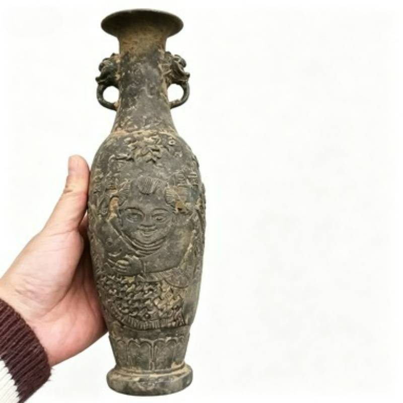 Vaso de Coleção de Bronze com  - Collectible Vintage Tools avaliação e preço